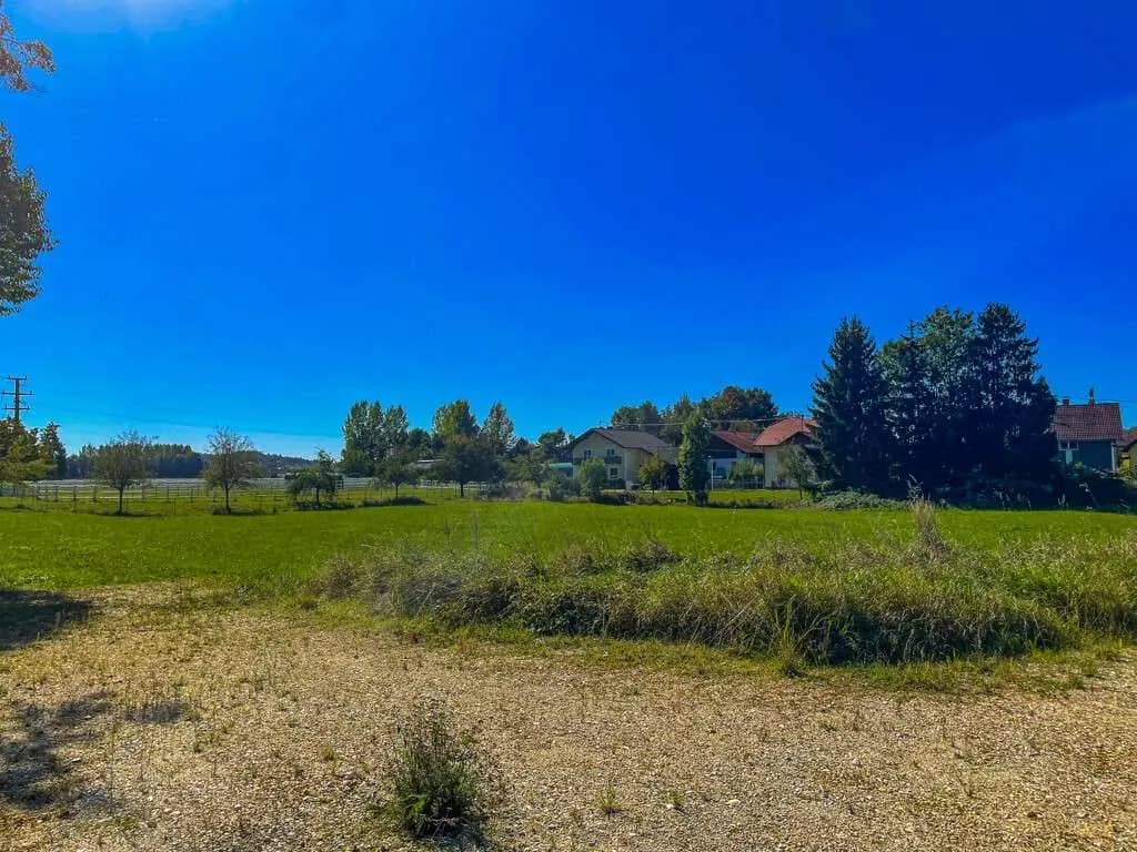 "Attraktives Baugrundstück am Ortsrand von Forchtenau - 3.815 m² für bis zu 10 Einheiten"