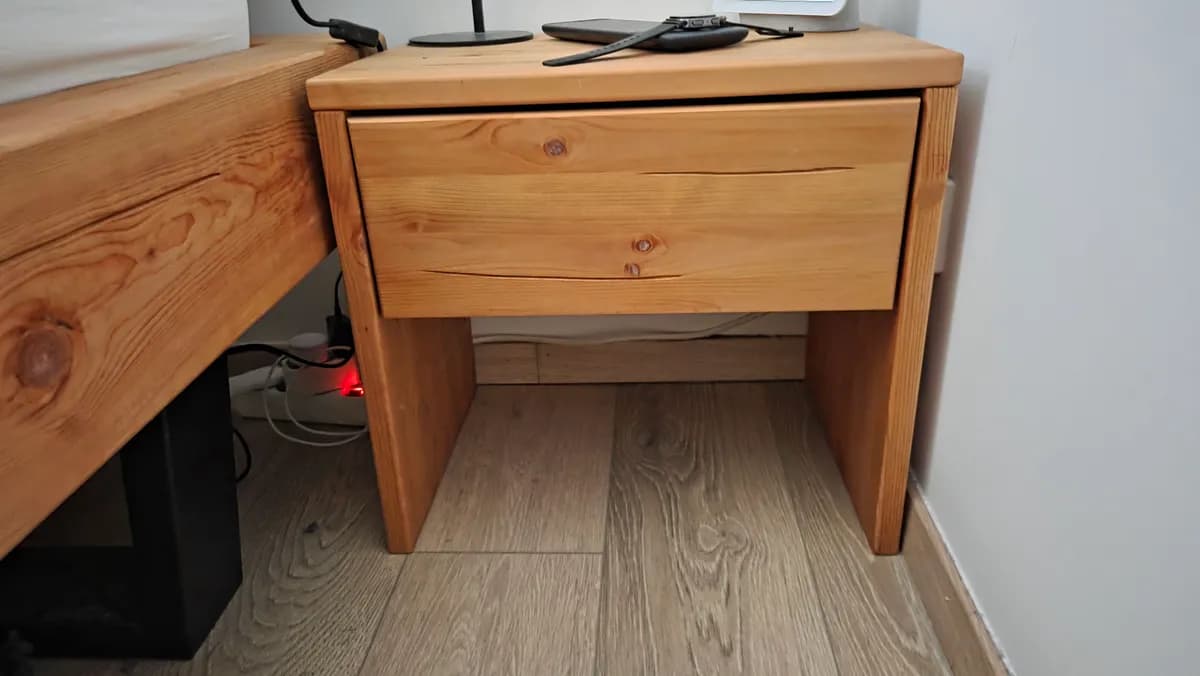 Nachttisch Massivholz Kiefer eichefarben Honig gebeizt