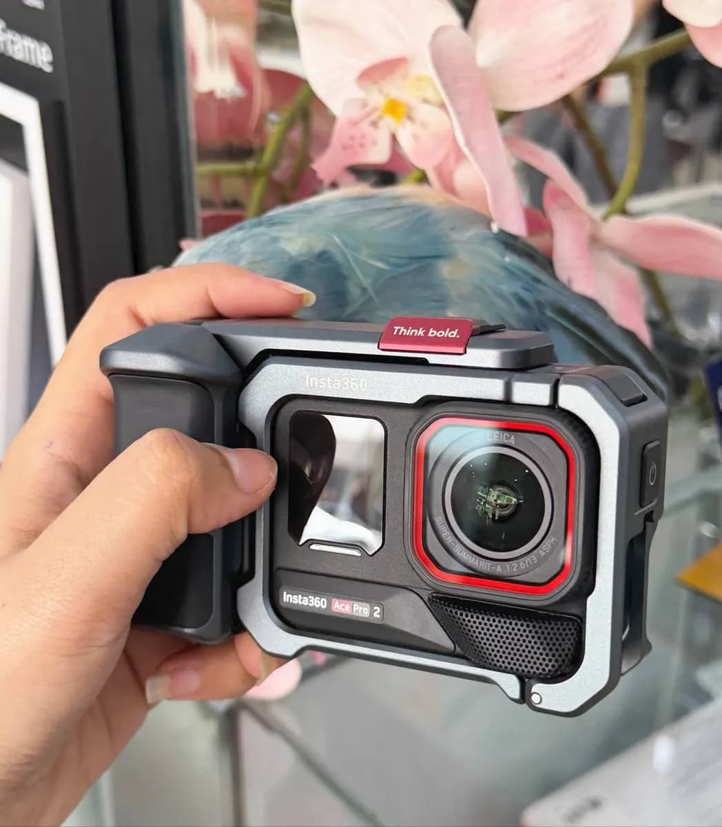Insta360 Ace Pro 2 Xplorer