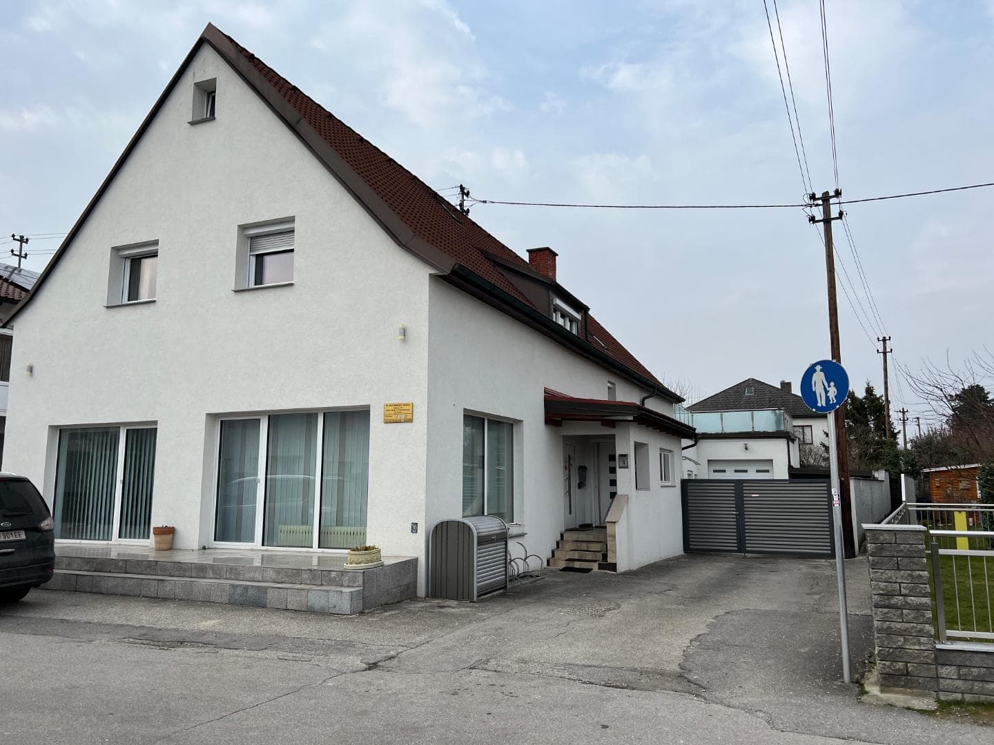 Tolle Gelegenheit! Möblierte große Wohnung Top 1 - Bild 1