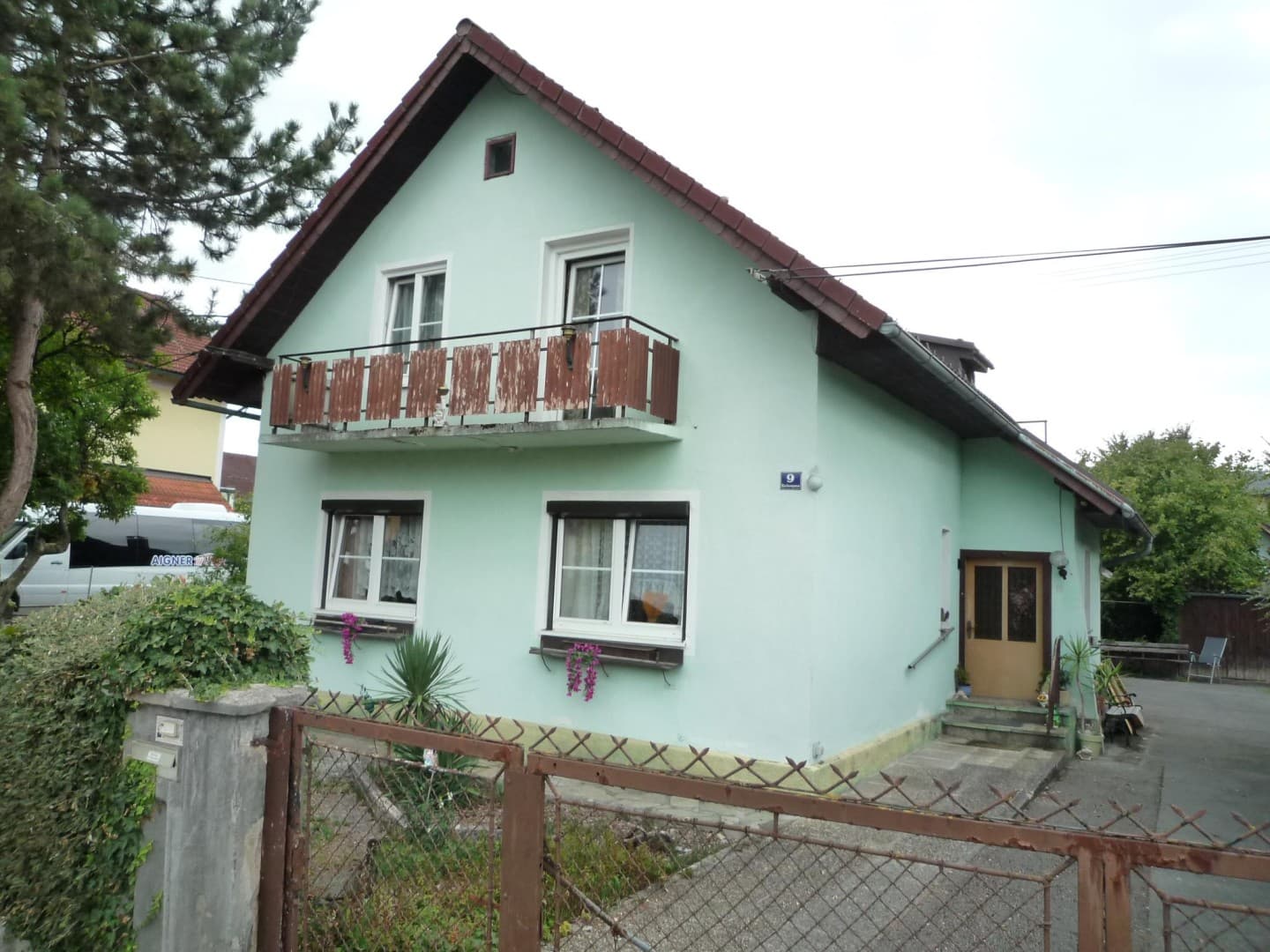 Renovierungsbedürftiges Haus in Vorchdorf an der Westautobahn!