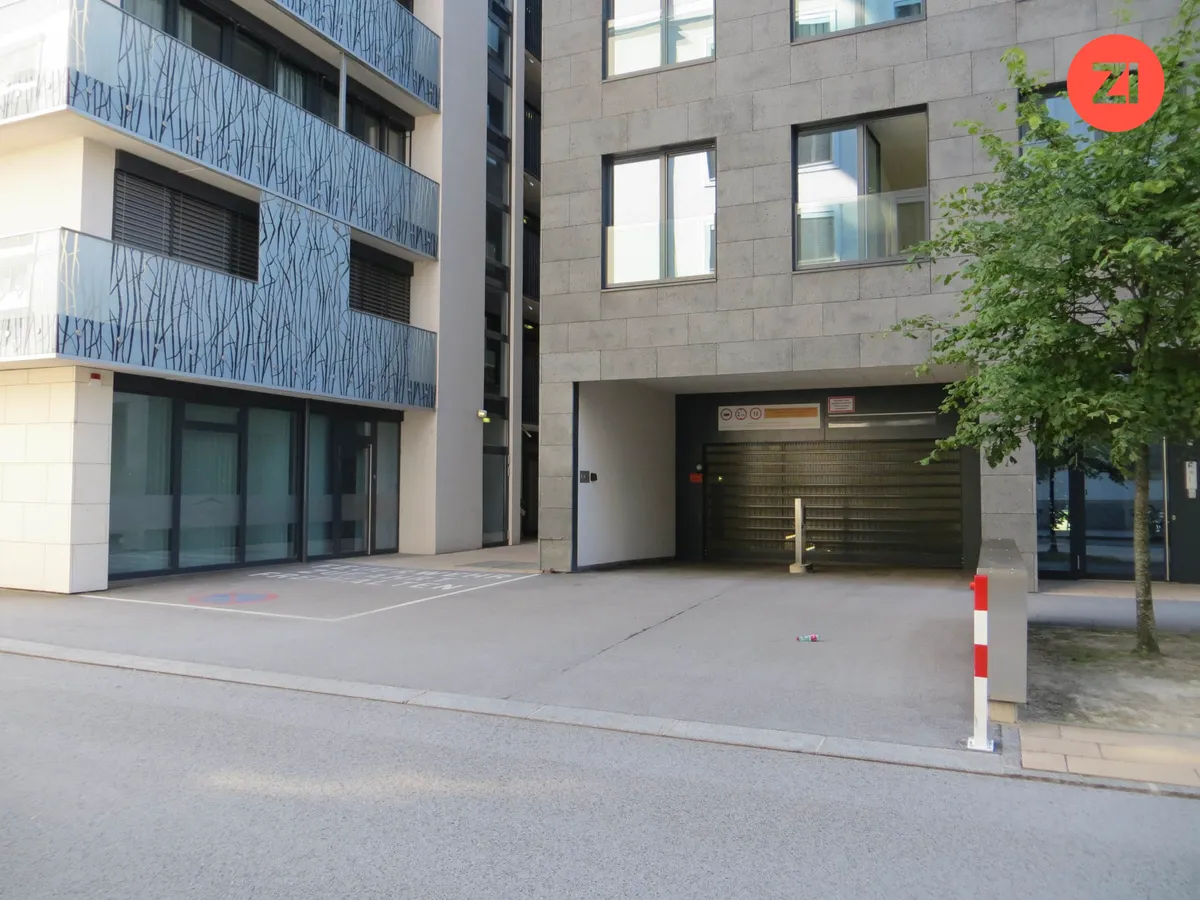 Großzügiger Tiefgaragenparkplatz nähe Bahnhof - Bild 1