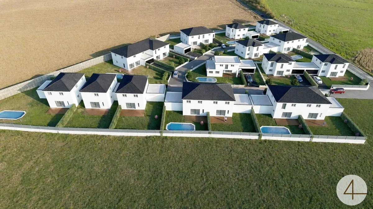 St Florian/Inn Stadtvilla 192 m2 Wohnfläche + Garage - Bild 1