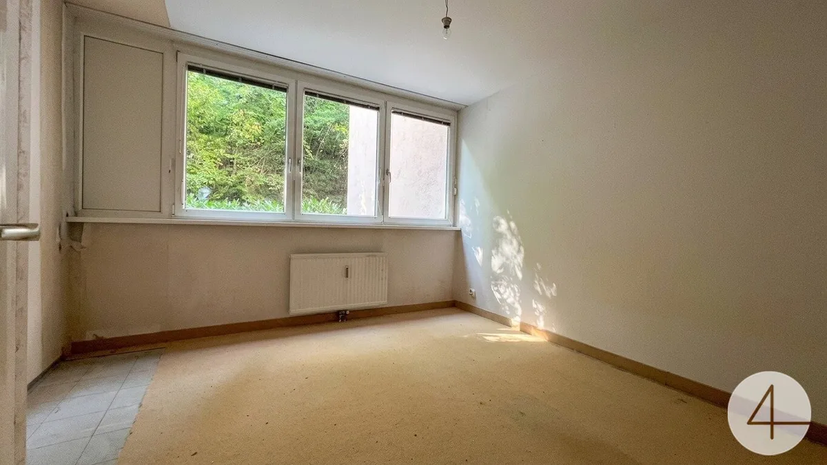 3-Zimmer-Eigentumswohnung mit großem Wohnraum und Loggia in Klosterneuburg - Bild 1