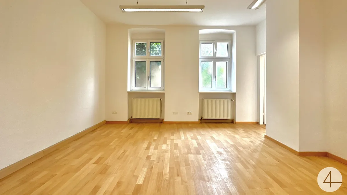 Geschäftslokal ideal für Verkaufs-, Büro- oder Dienstleistungslokal - Bild 1