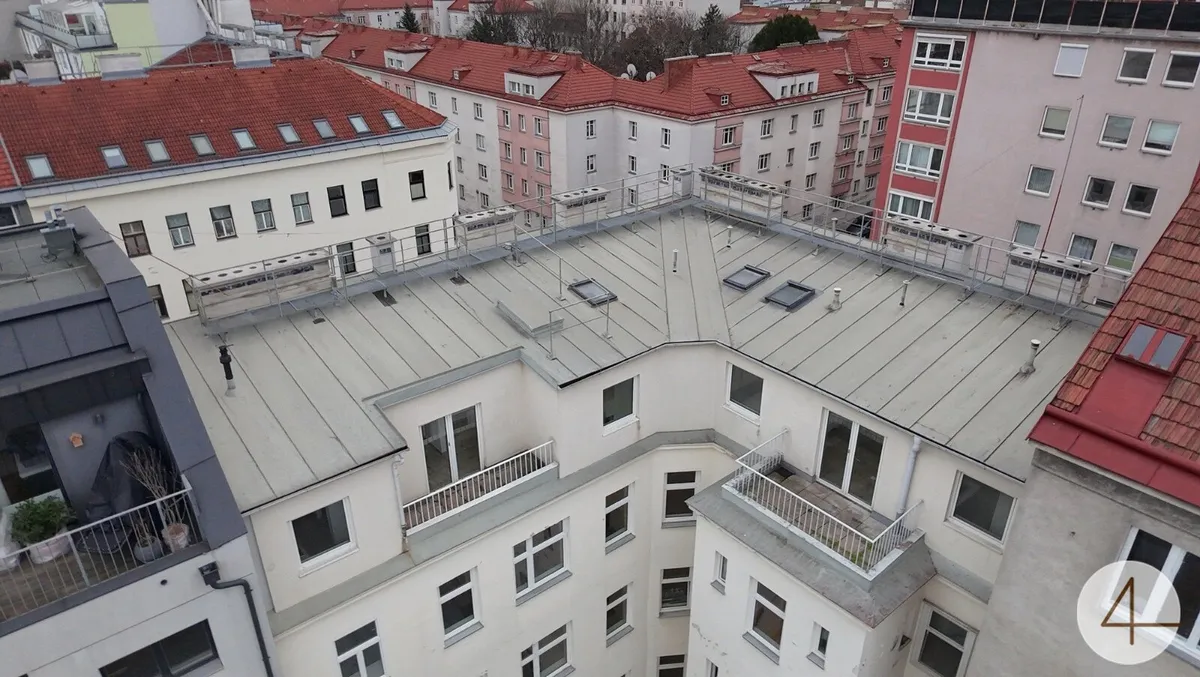Ihre Chance! Anlageobjekt 5 Minuten zur U1 - DG ausgebaut - Wiener Gründerzeit-Zinshaus - 28 Einheiten - ca. 75 % bestandsfrei! - Bild 1