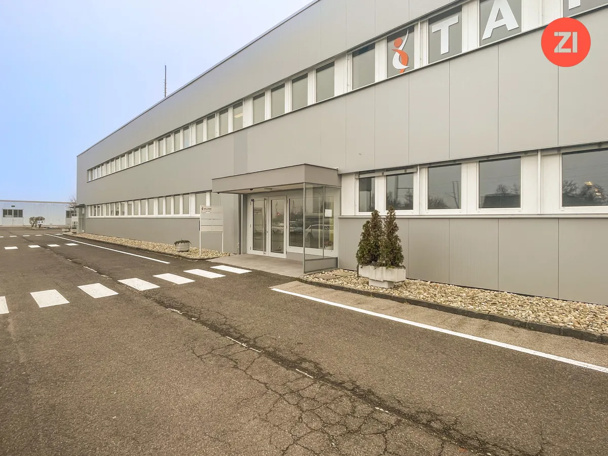 Großzügige Büro - und Lagerflächen in Traun
zwischen 200 m² bis 900 m²