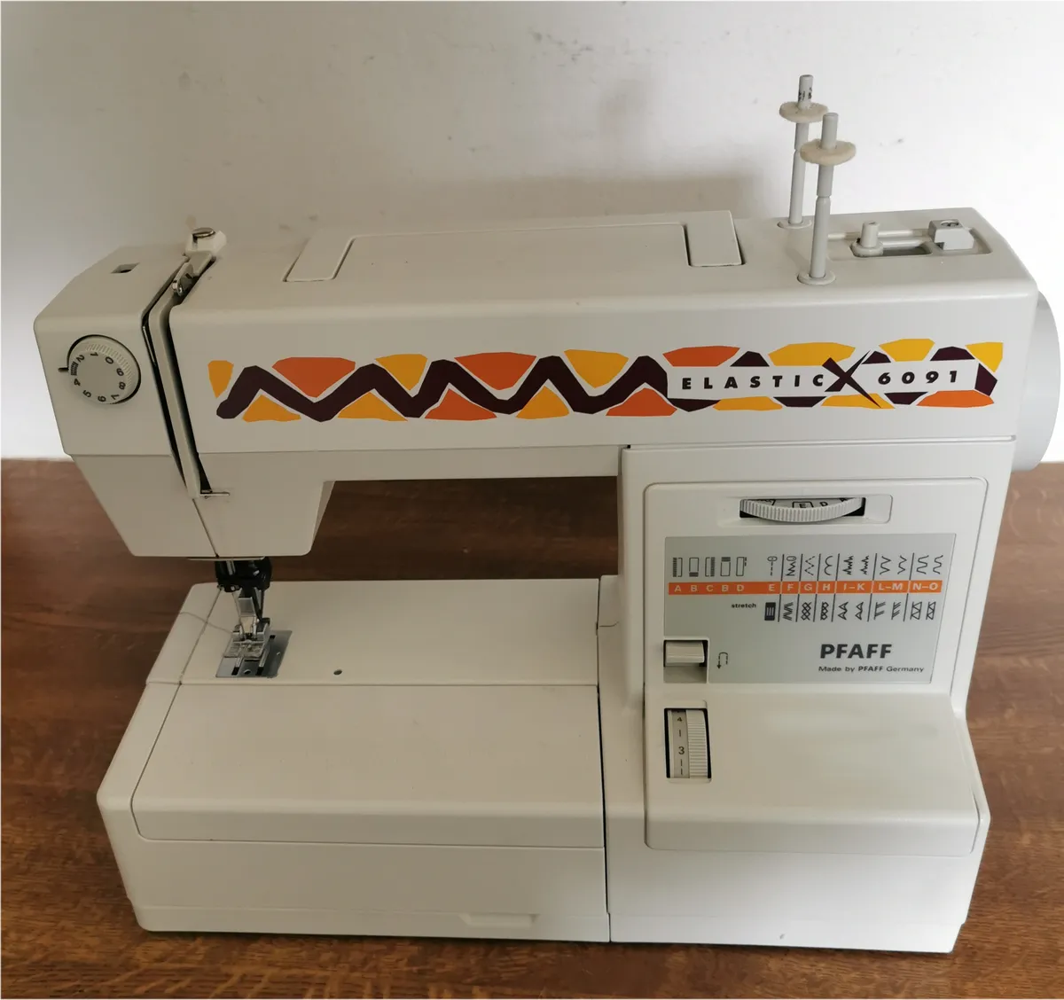 PFAFFNähmaschine  elasticx 6091