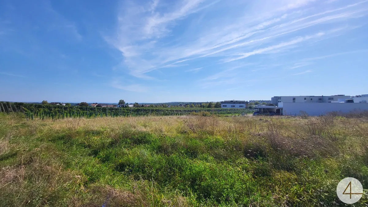 Projektiertes Grundstück 5 Wohnungen WNFl. gesamt 476,31 m2 - image 1