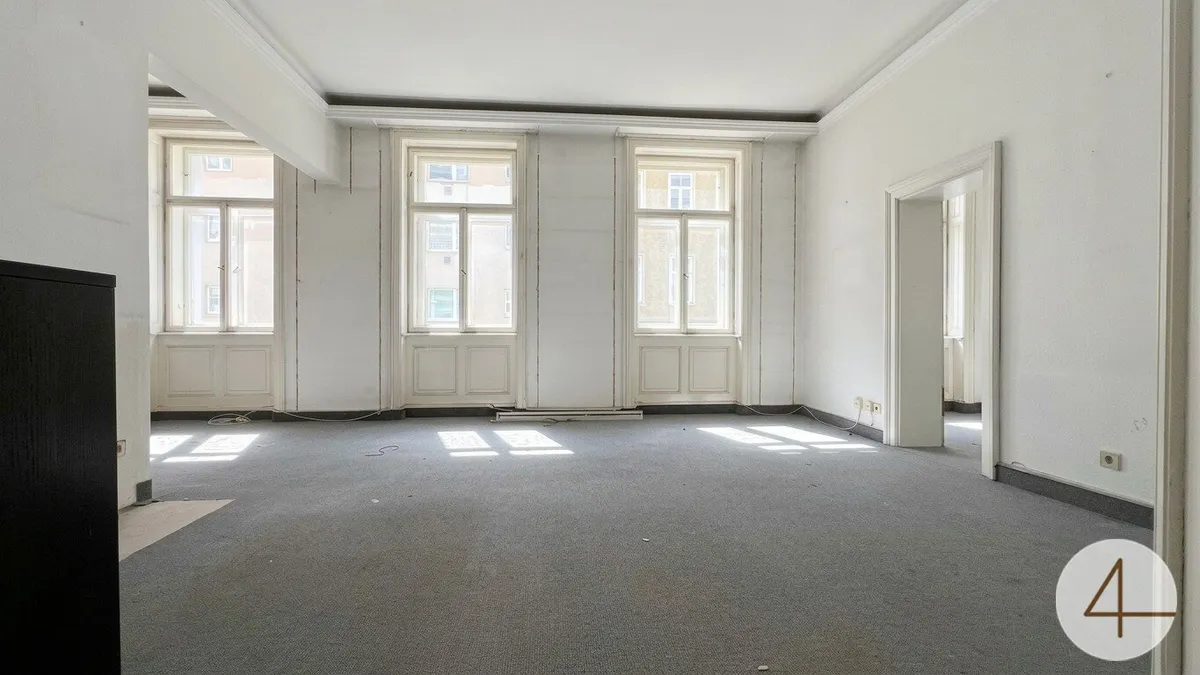 U4 ums Eck - sanierungsbedürftige 3-Zimmer-Altbauwohnung im Alsergrund - Seitenstraße Ruhelage - image 1